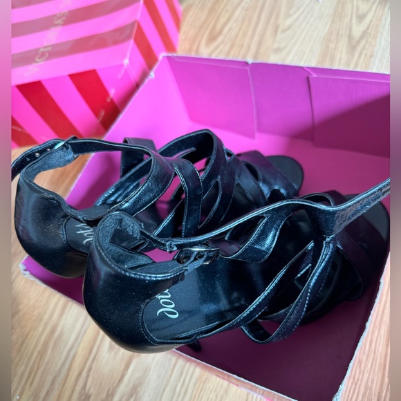 Women’s heels sz 9 - Picture 6 of 6